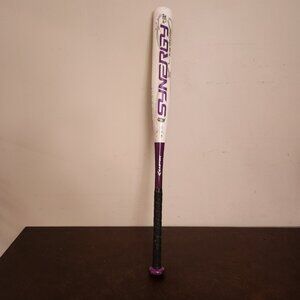 Easton Synergy Fast Pitch Softball Bat FP55 is a 19 oz aluminum bat - Preowned